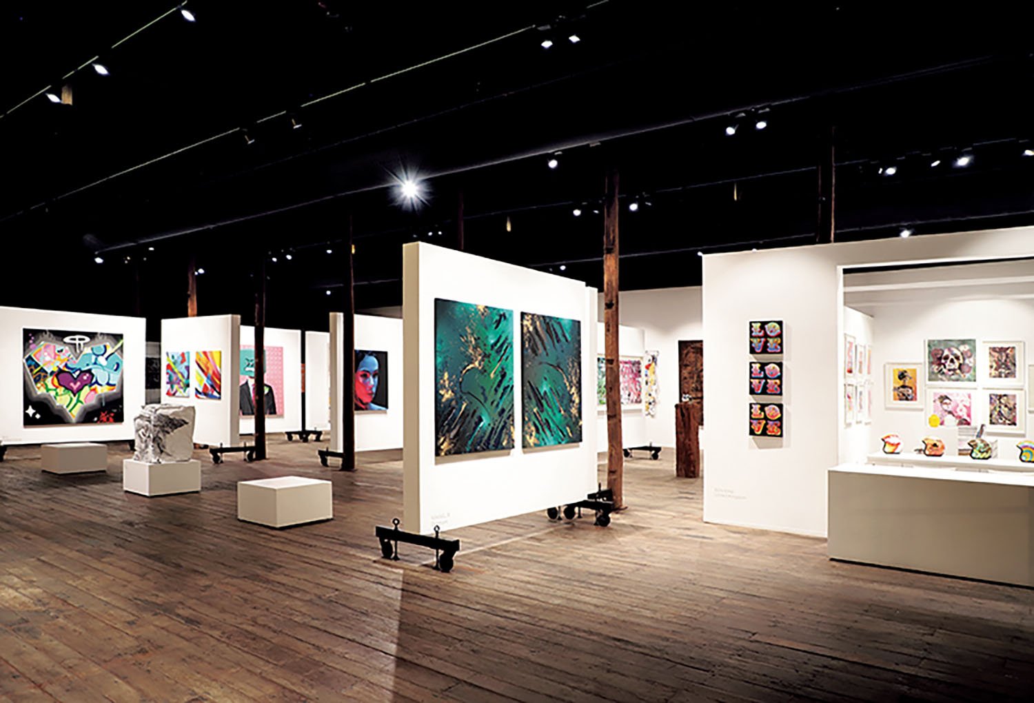 DMA-waerhouse_08_Aurum-Gallery-2021-1.jpg