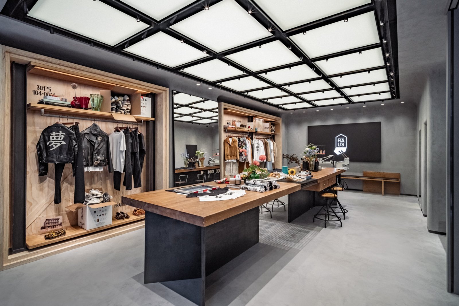 HAUS TOKYO_1F.jpg