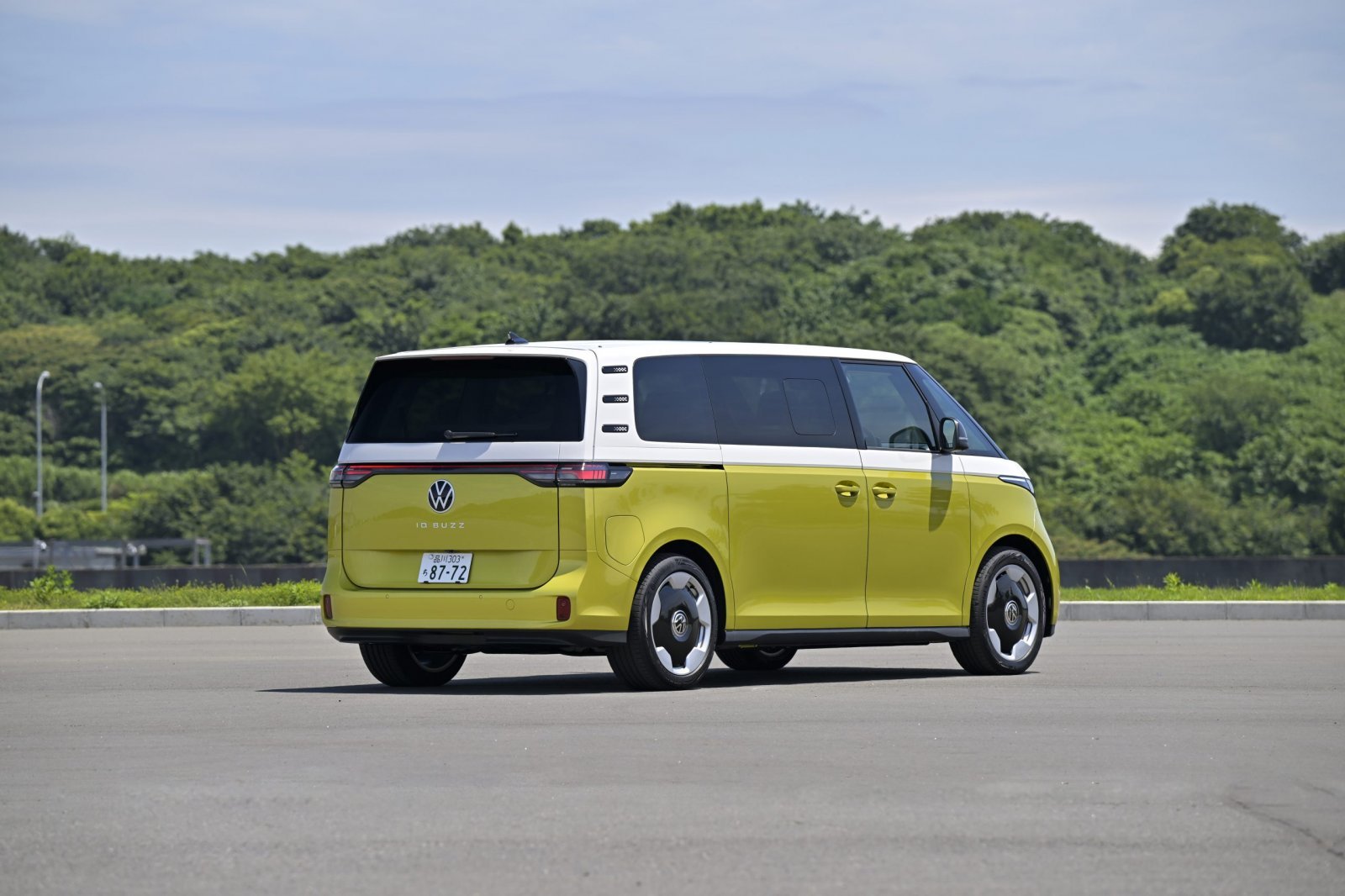ID.-Buzz-Pro-Long-Wheelbase_10-scaled.jpg