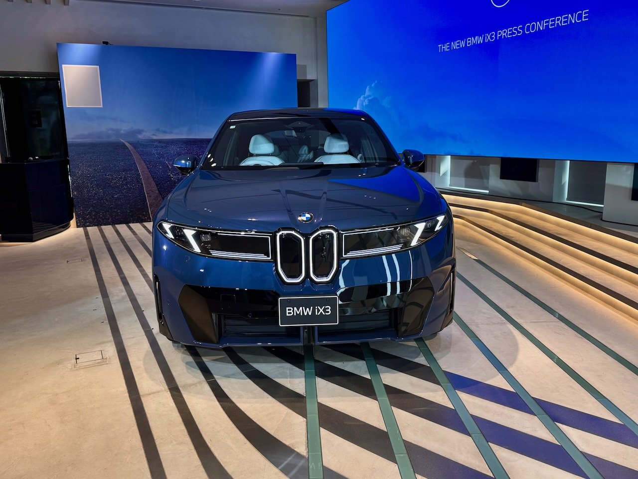 BMW新型SUV「iX3」