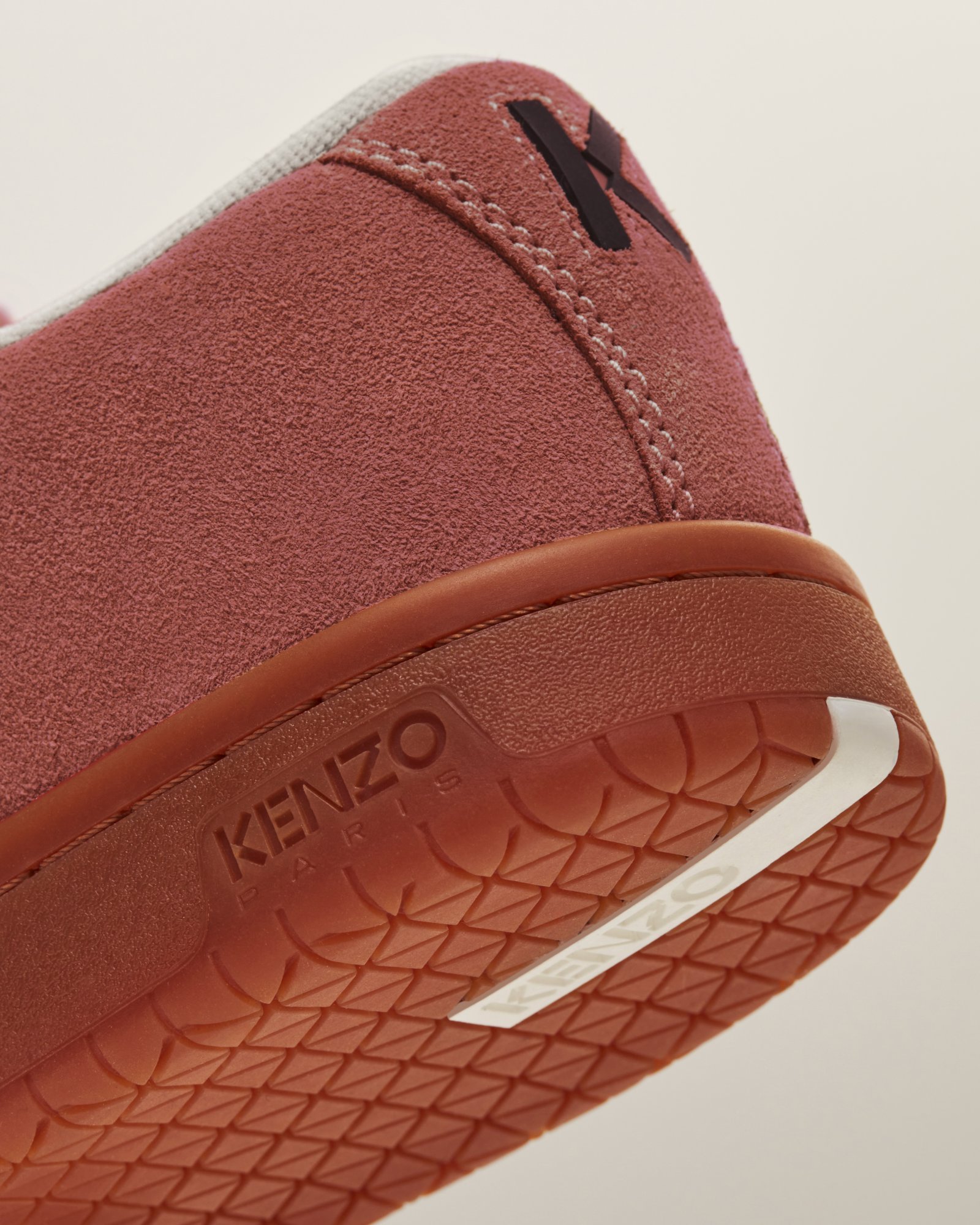 ケンゾーからNIGO®が手がける初のスニーカーシリーズが登場！ 90