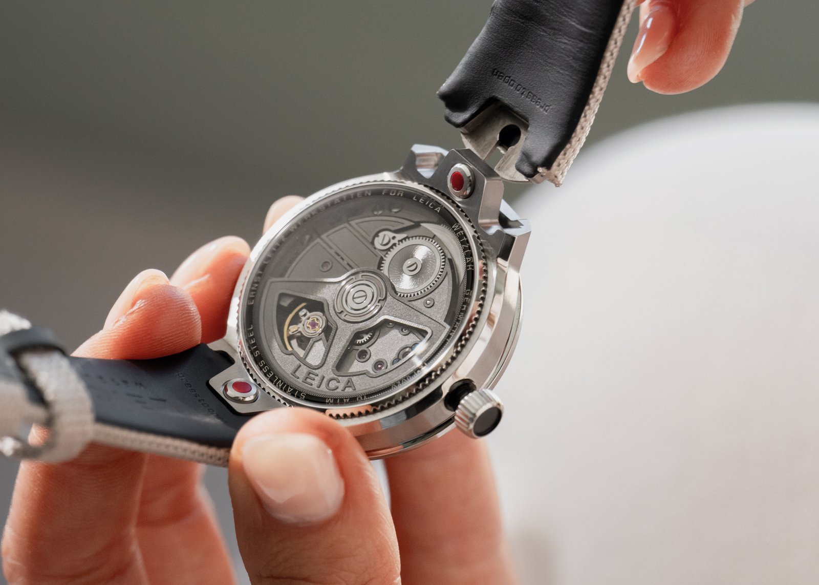 LEICA_Watch_ZM12_Presskit_highres_A3_cmyk_14trim.jpg