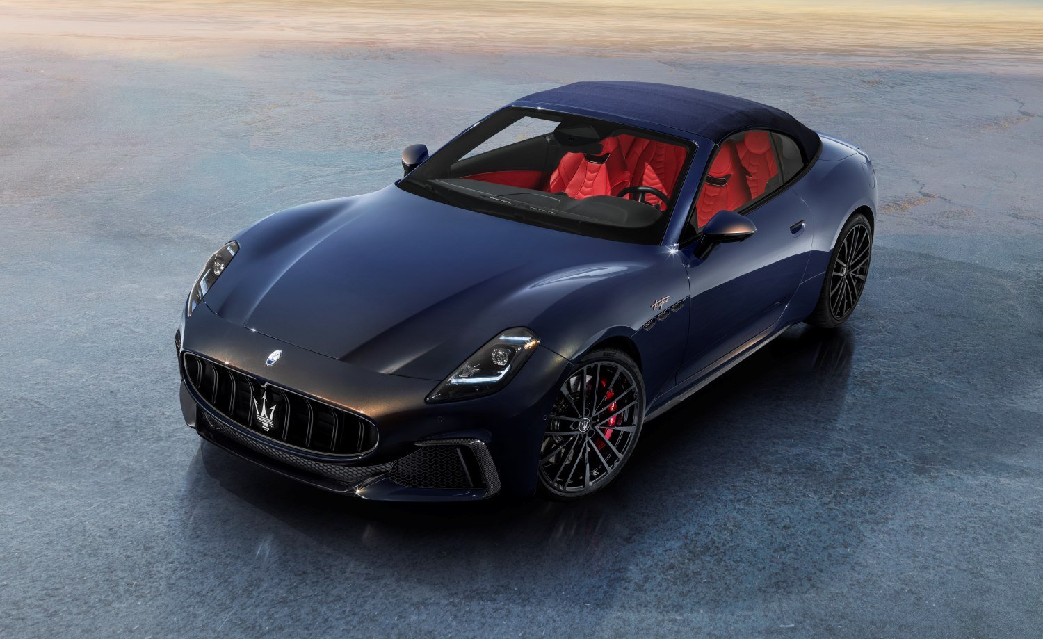Maserati GranCabrio TrofeoMaserati GranCabrio Trofeo240650M.jpg