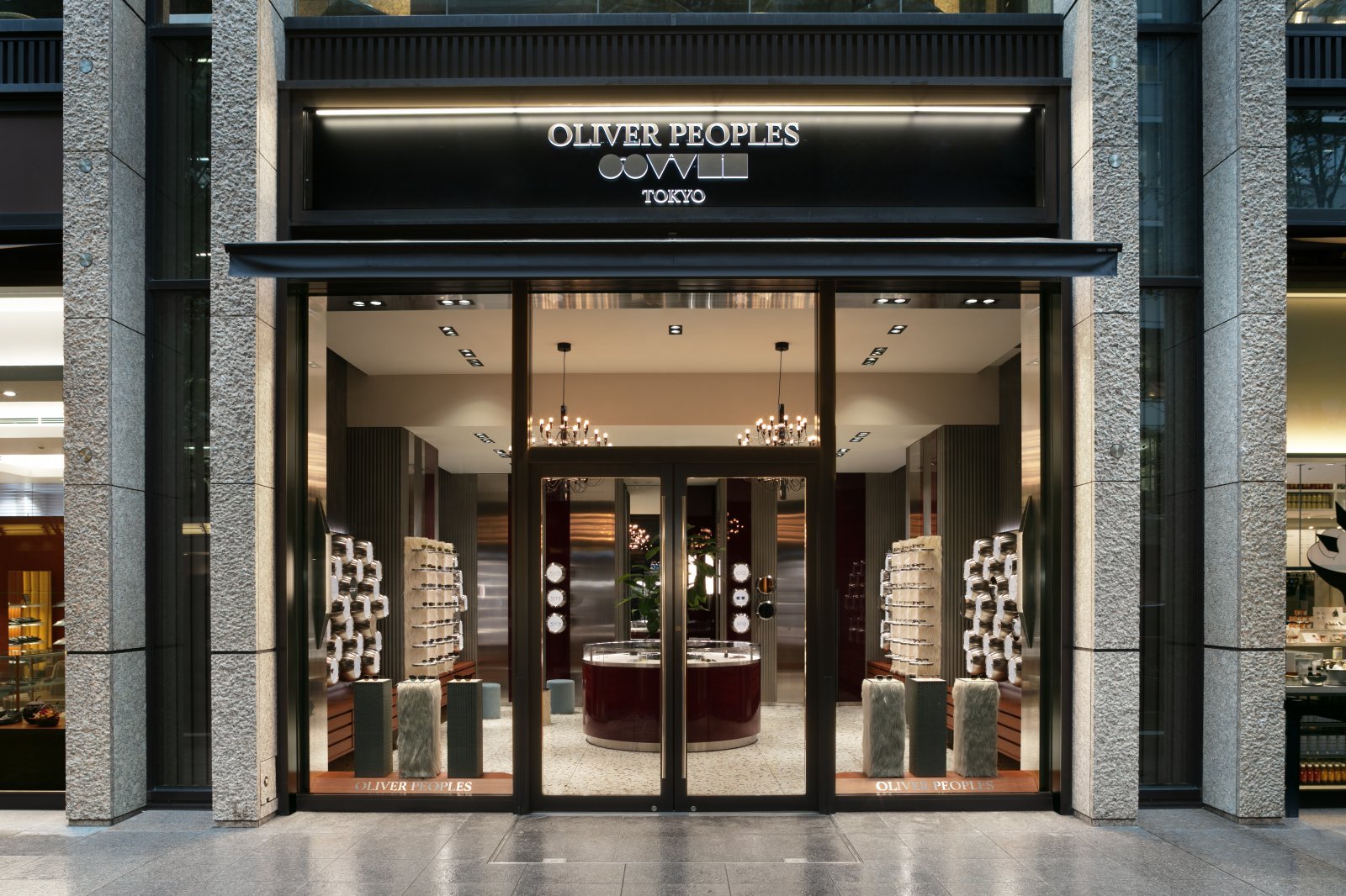Oliver Peoples Tokyo_Marunouchi (2).jpg