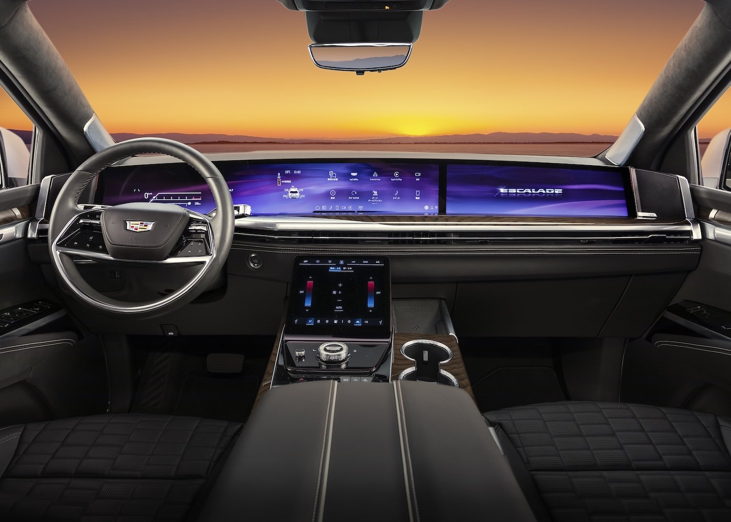P10_25ESC_Interior_2561_300dpi.jpg