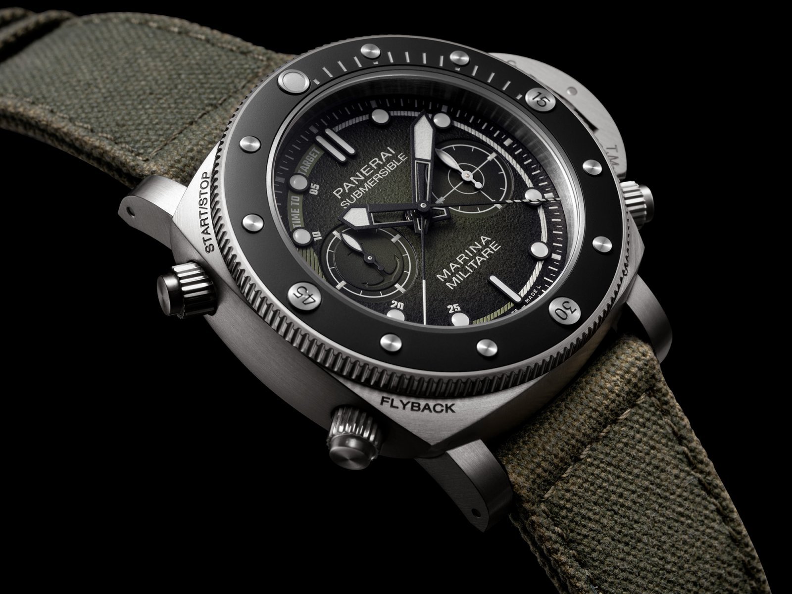 PAM01699_DET_02.jpg