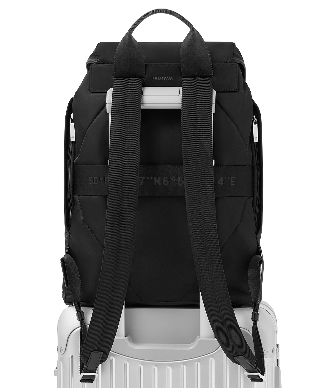 RIMOWA_Signature_Flap Backpack Large_Thumbnail_Travelstrap.png