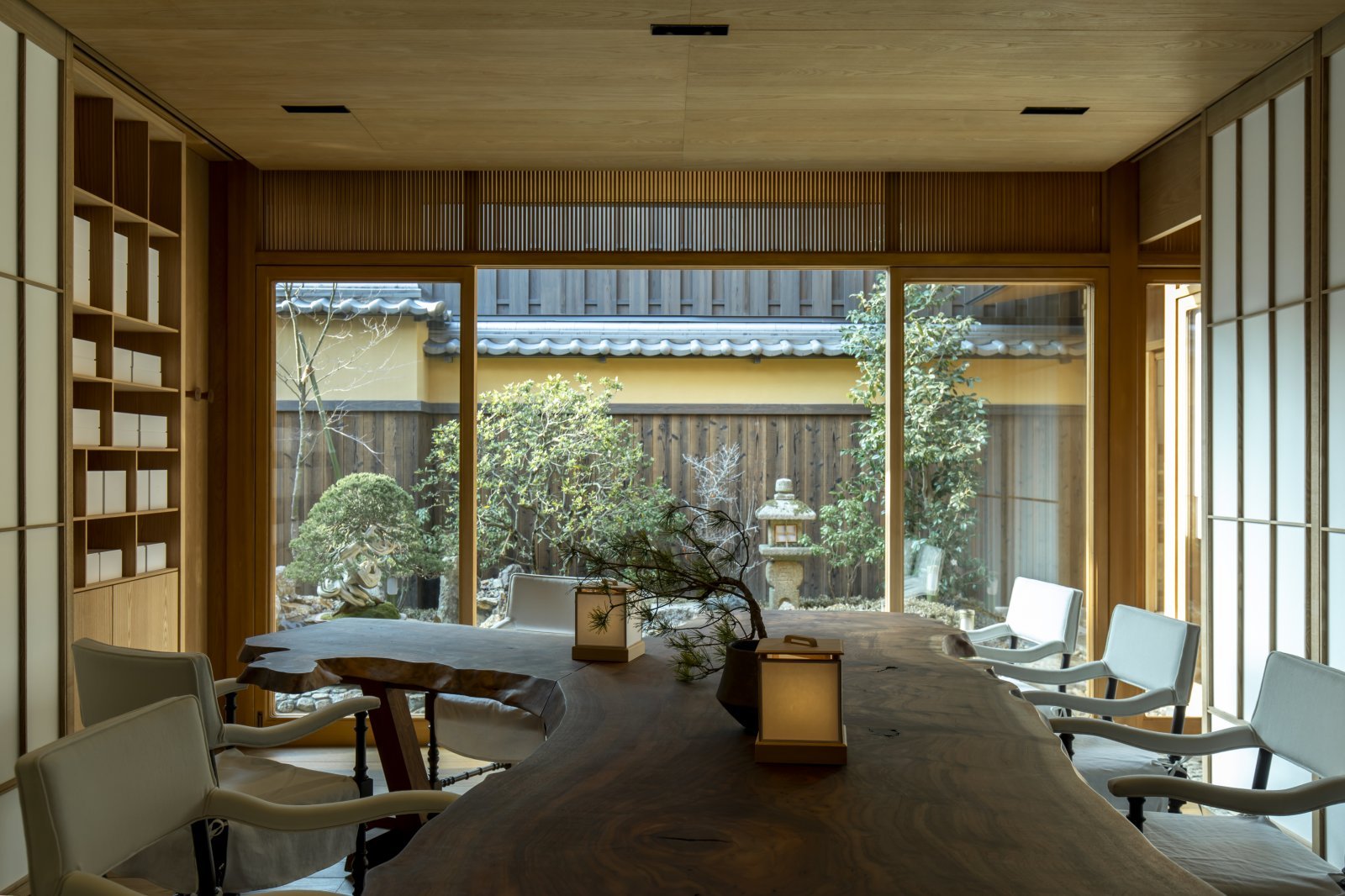 Tea Room_1.jpg