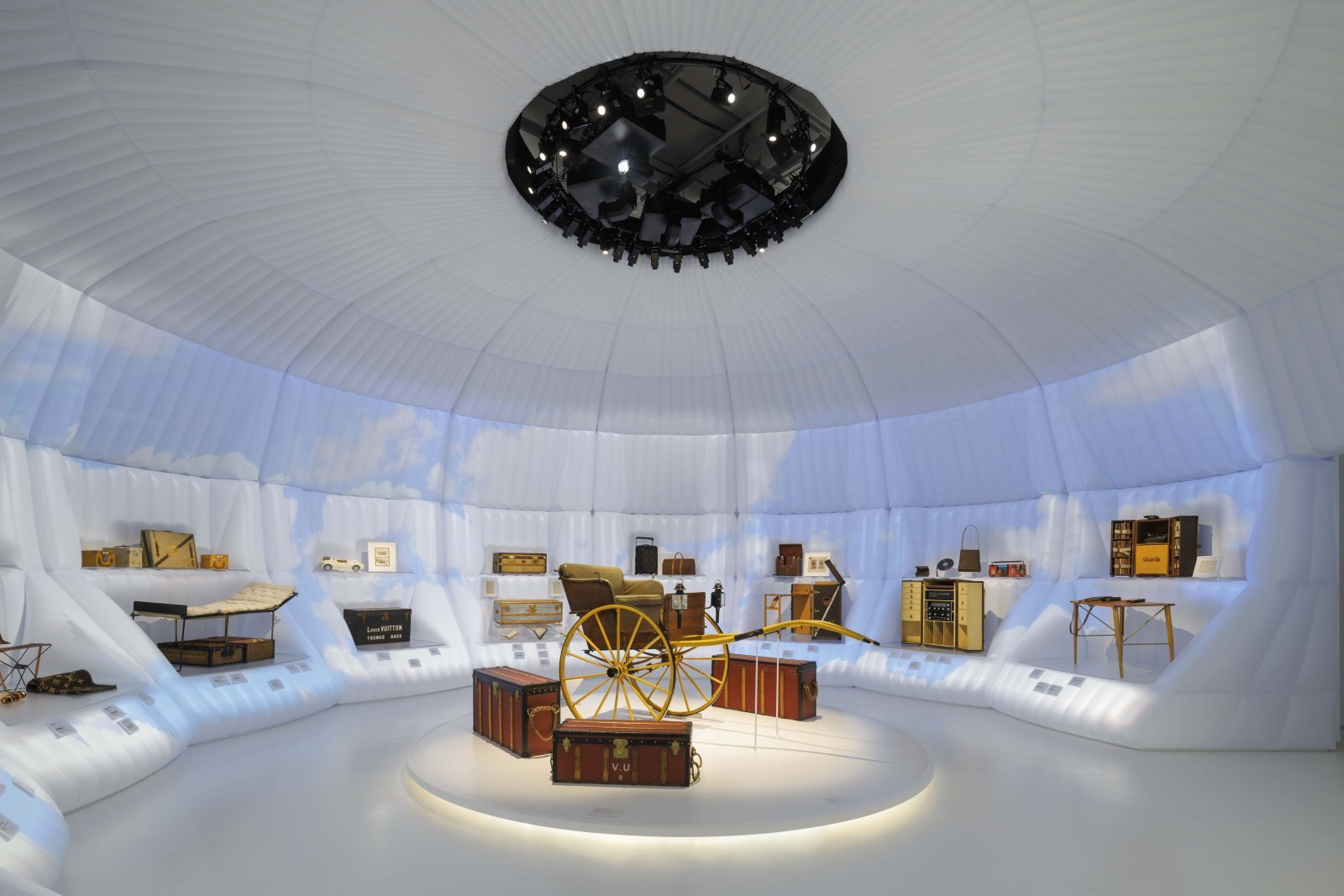 VJ Expeditions @Jeremie Souteyrat_Louis Vuitton.jpeg