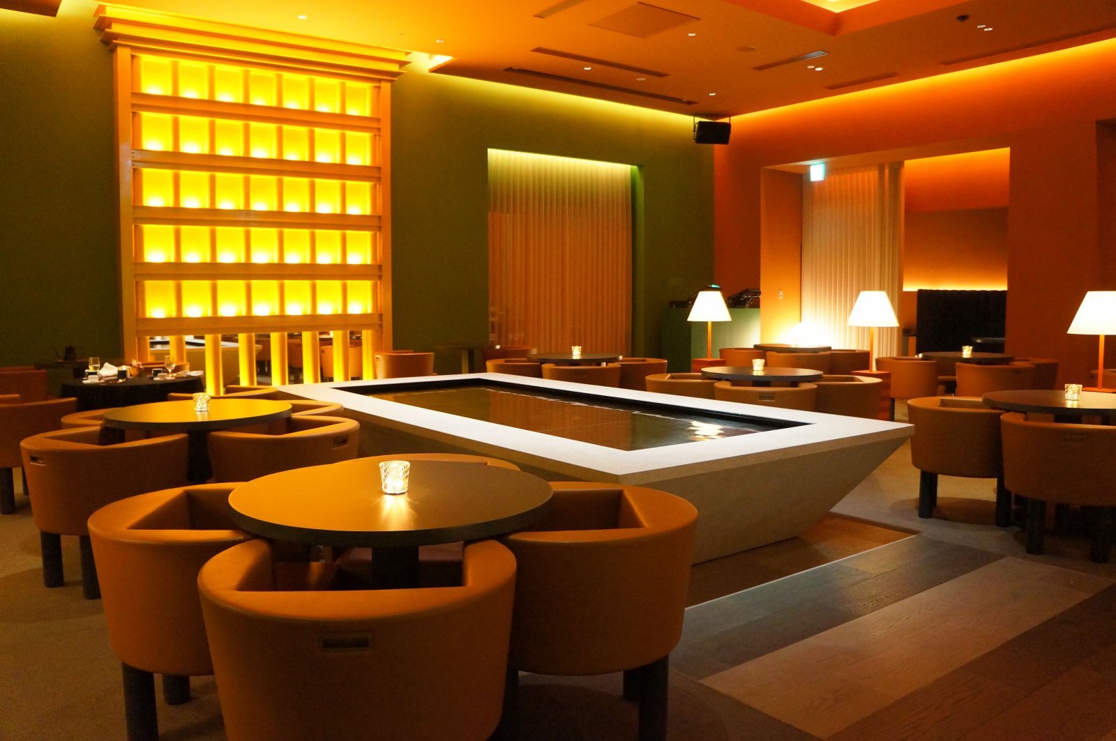 __2restaurant.jpg