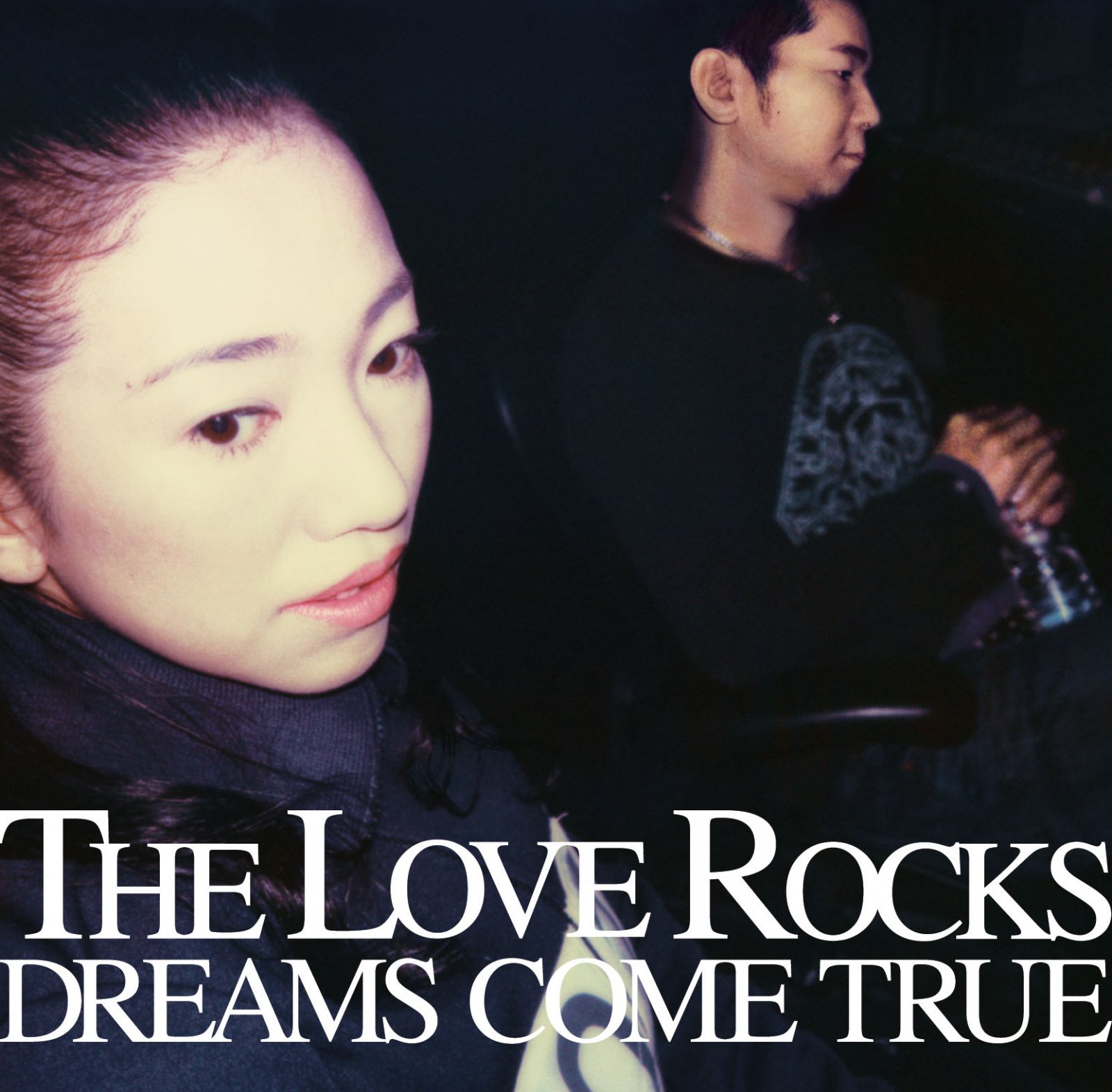 2_THE LOVE ROCKS 通常盤.jpg
