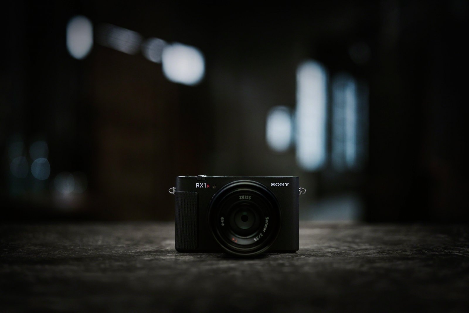 DSC-RX1RM3_sit_5717_product.jpg