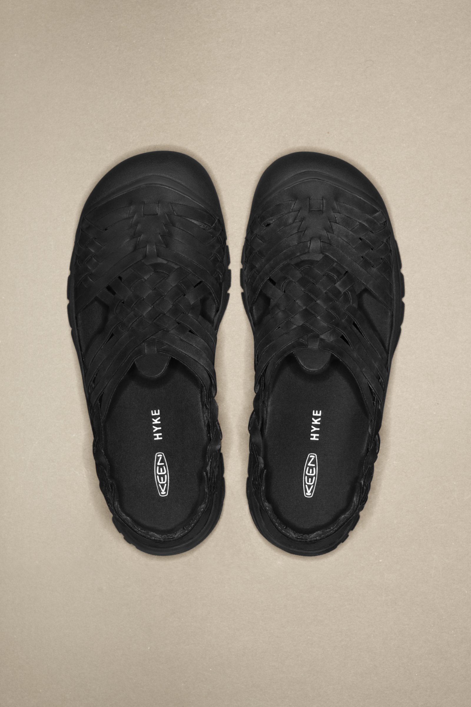 ITEM_2x3_真俯瞰_MENS_ROSARITA2_HYKE EDITION_BLACK.jpg