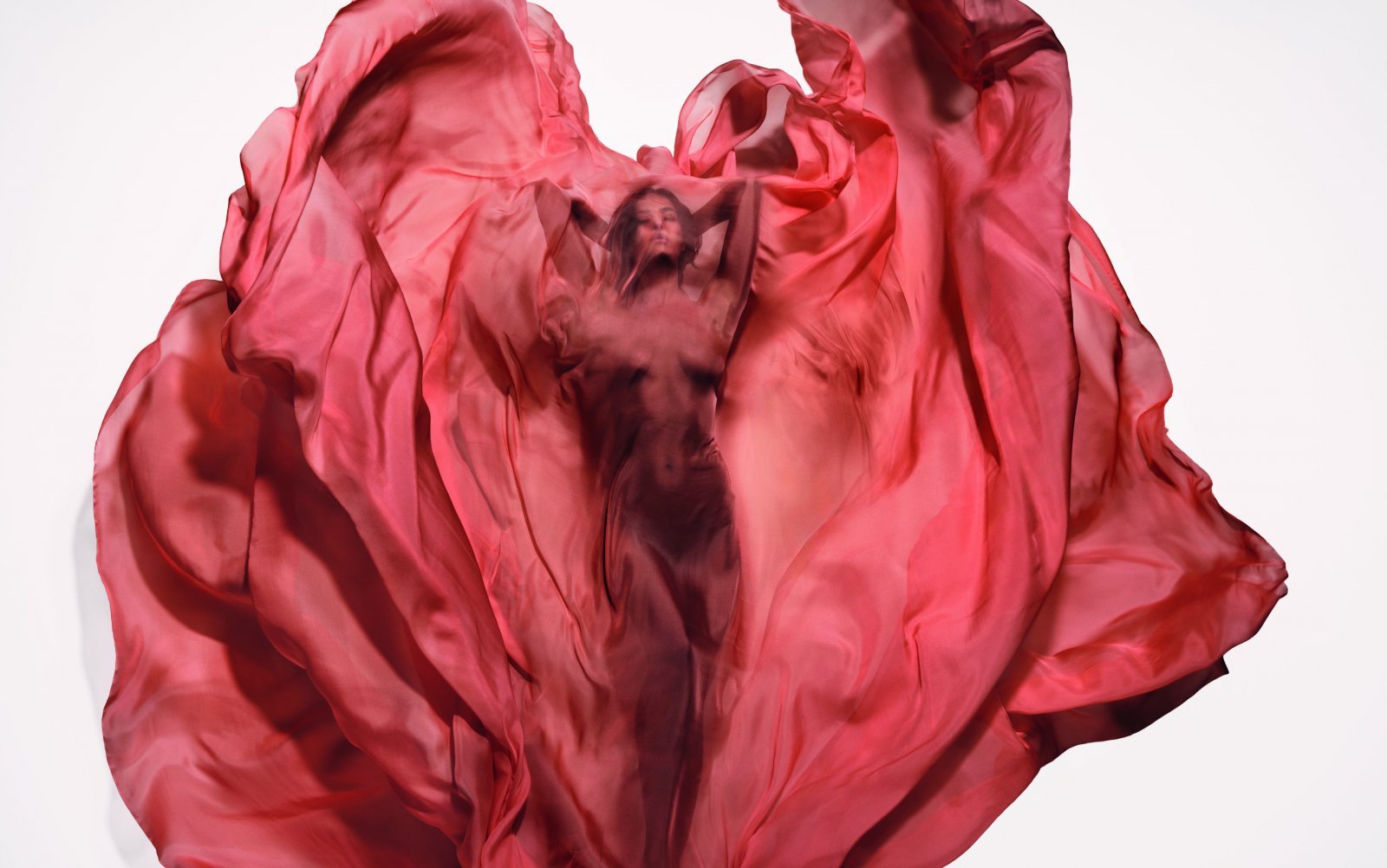 21_Irina Shaykのコピー.jpg