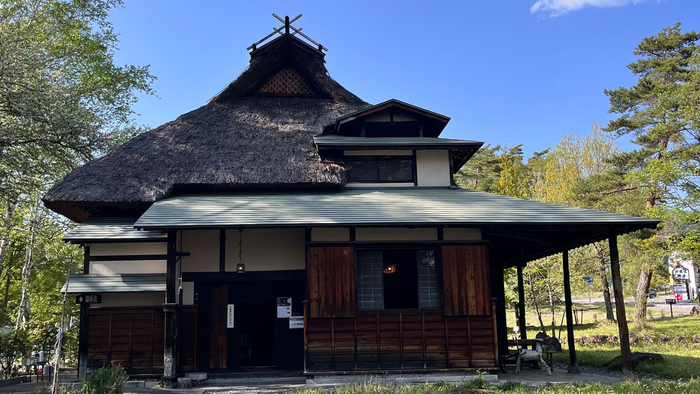 小津安二郎ゆかりの地巡礼、藤森照信の建築、“リビセン