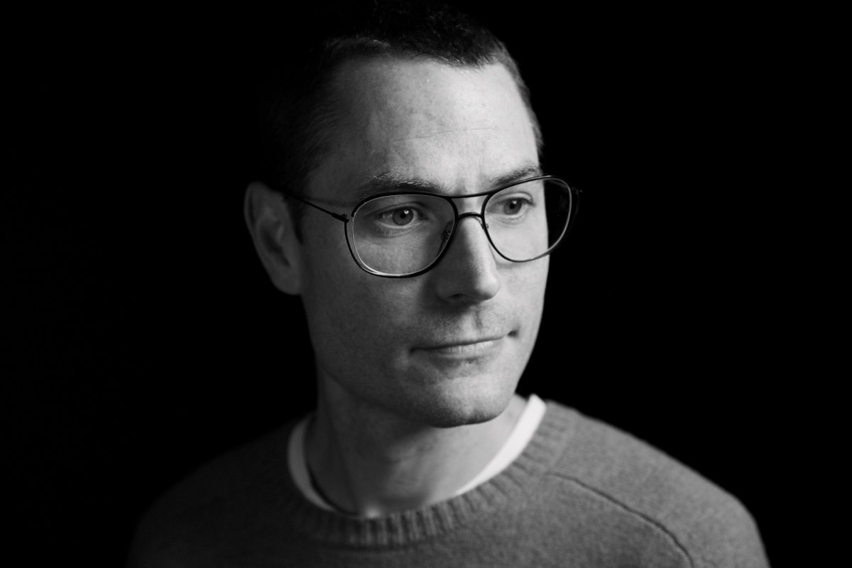2401_PEN_KIMYŌNA UTSUKUSISA_Jonathan Zawada.jpg