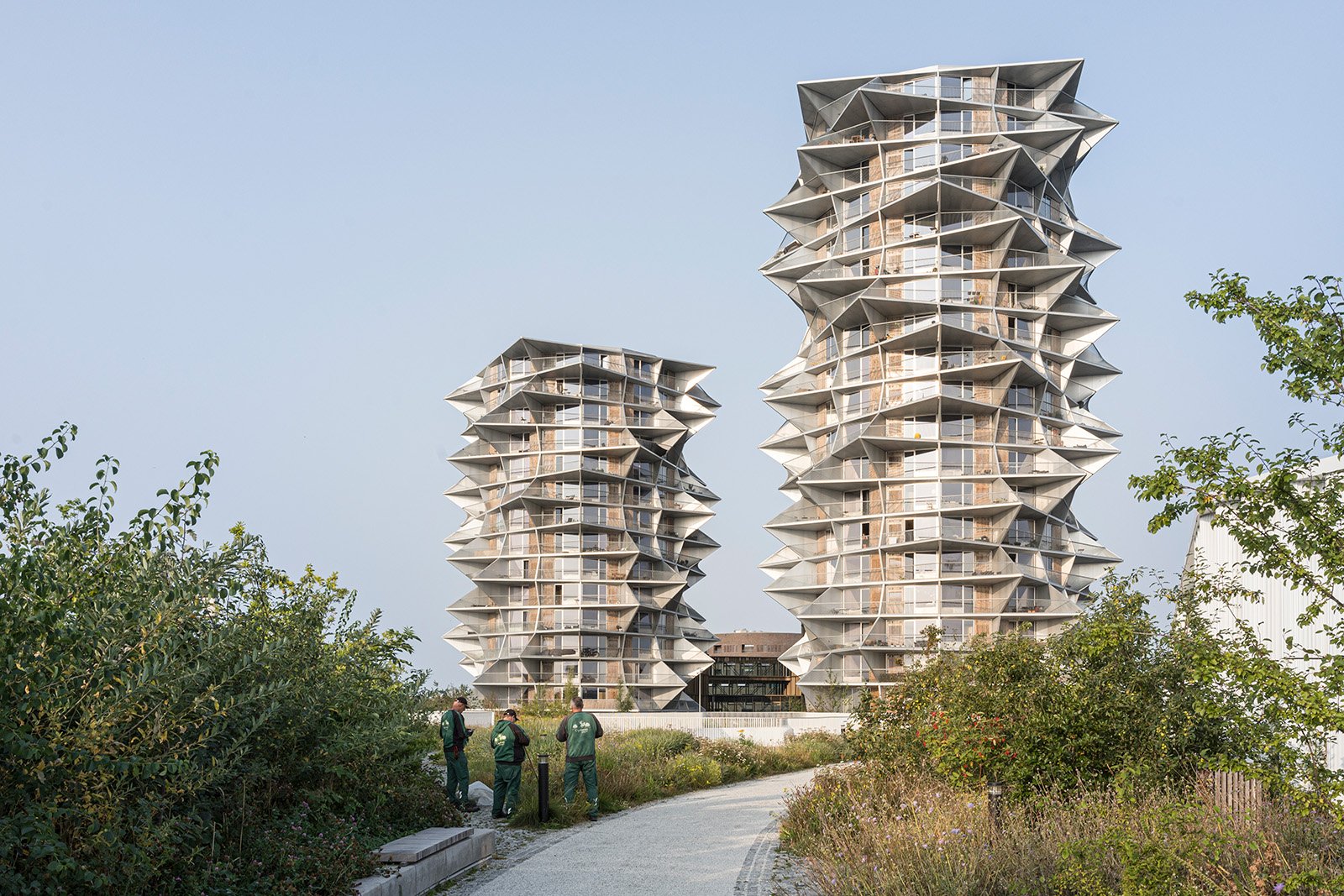 copyright_laurianghinitoiu_big_kaktus_03.jpg
