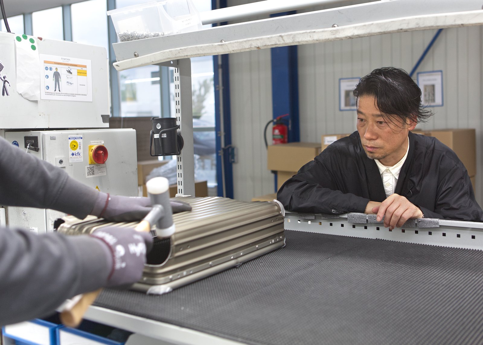 リモワ_ケルン本社工場
