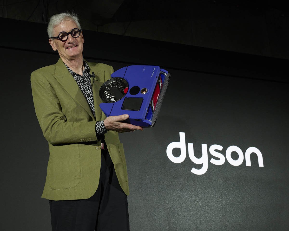 dyson_0523_1.jpg