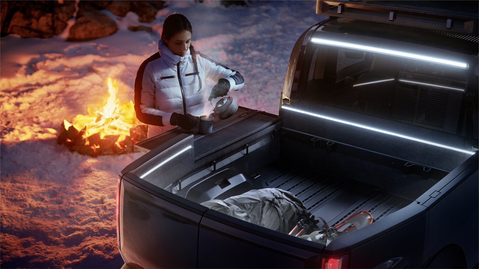 Canoo_PickupTruck_ExteriorSnow_9.jpg