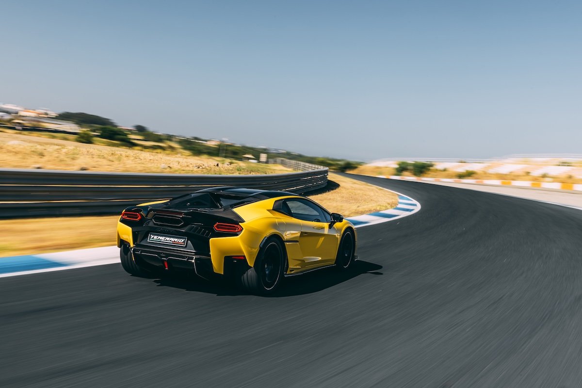 lamborghini-temerario-giallo-estoril--25.jpg