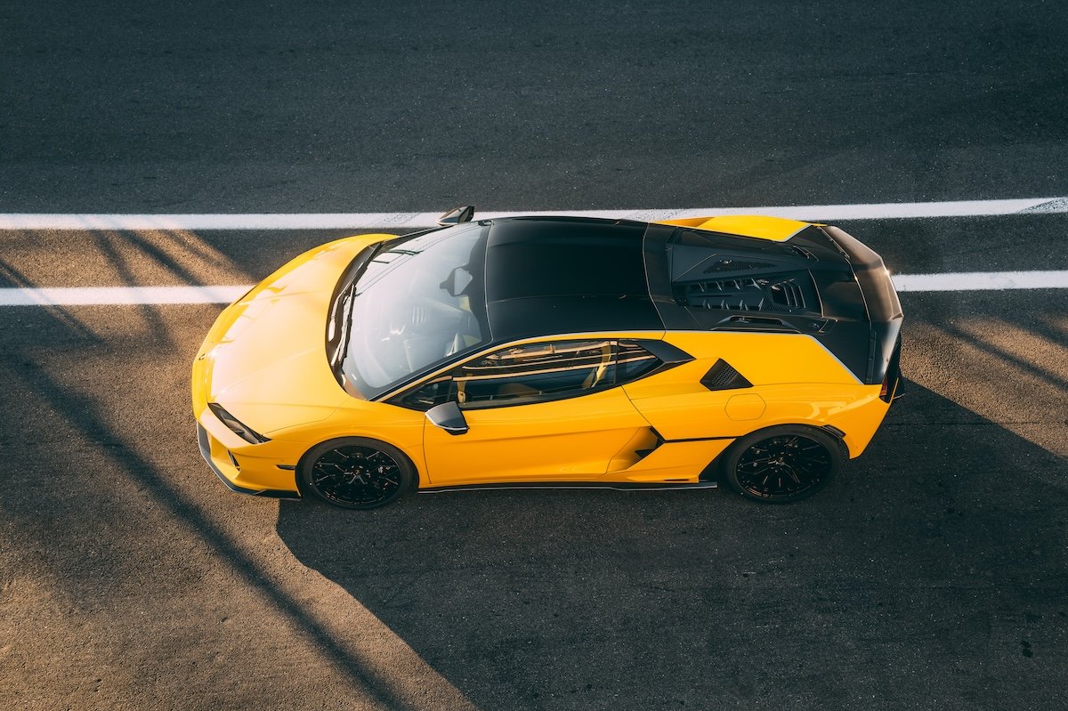 lamborghini-temerario-giallo-estoril-1041587.jpg