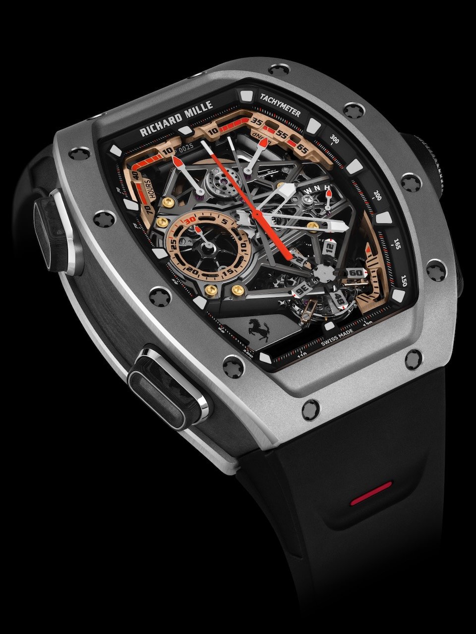 rm_43_01_ferrari_titanium_closeup_mouvement_bb.jpeg