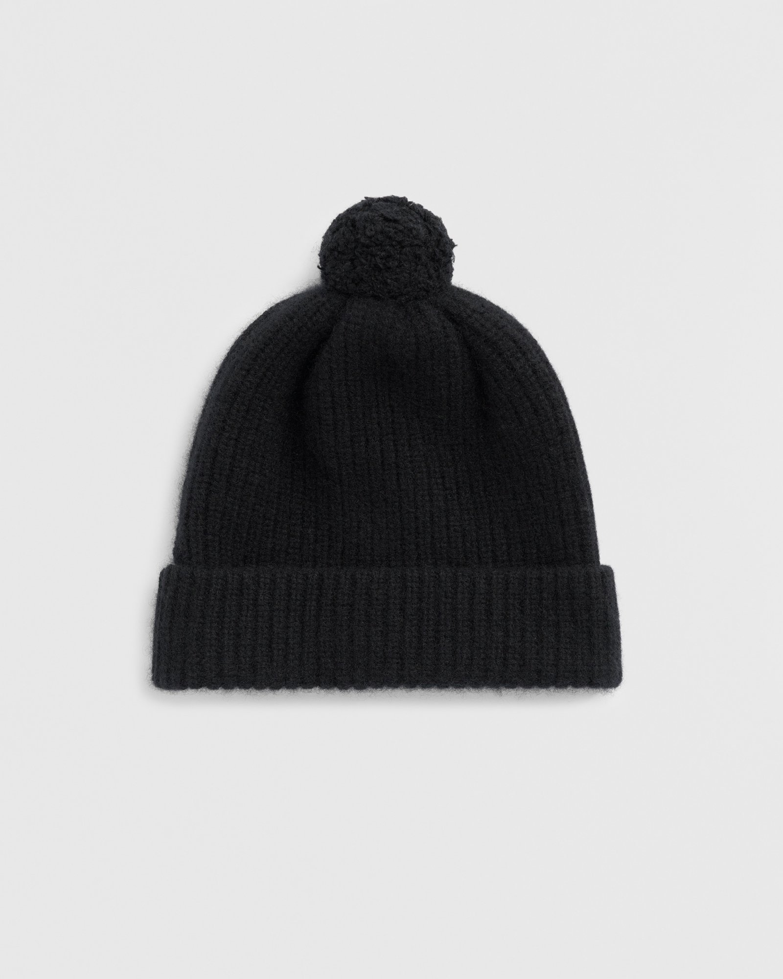 tekla-auralee_cashmere_beanie_black__flat_1.jpg