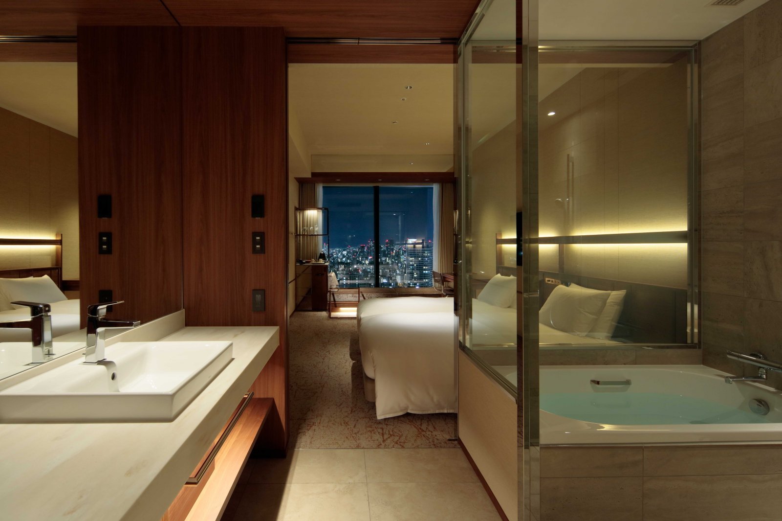the-tower_room_8924low.jpg
