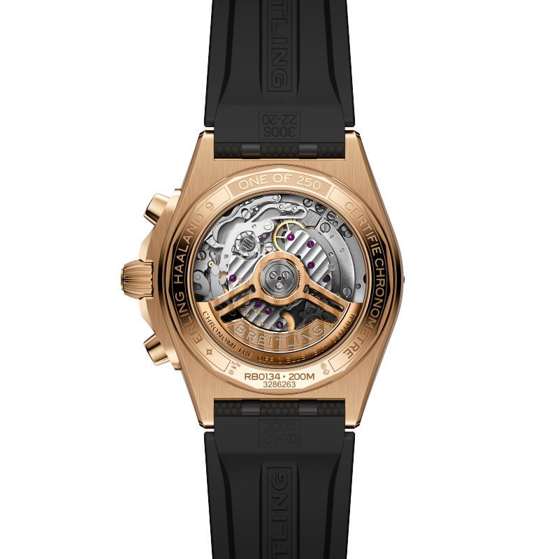 20_Chronomat_B01_42_Erling_Haaland_Ref_RB01347A1F1S1_Back_RGB.png