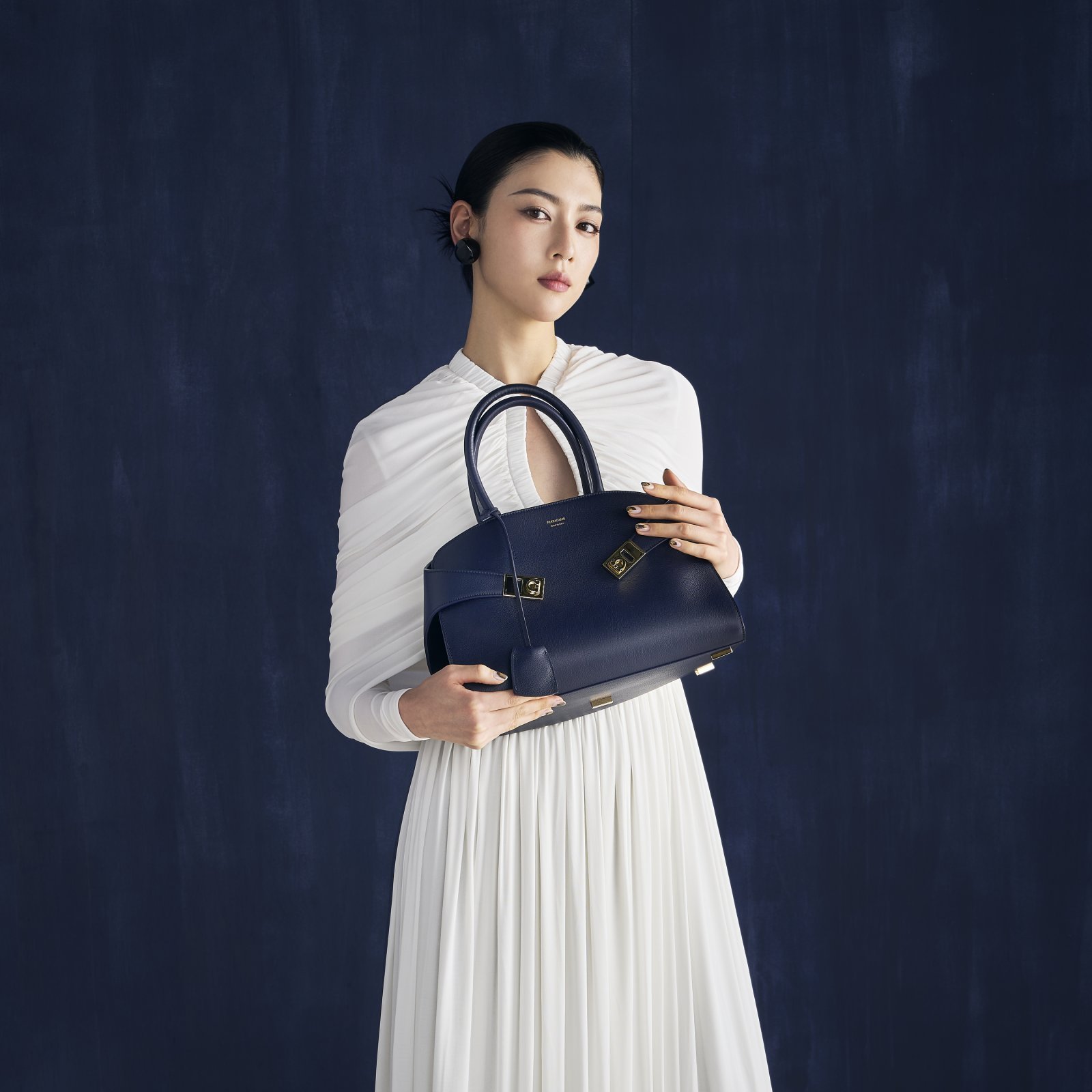 230814Ferragamo_AyakaMiyoshi_Retouchedver3 1.jpg